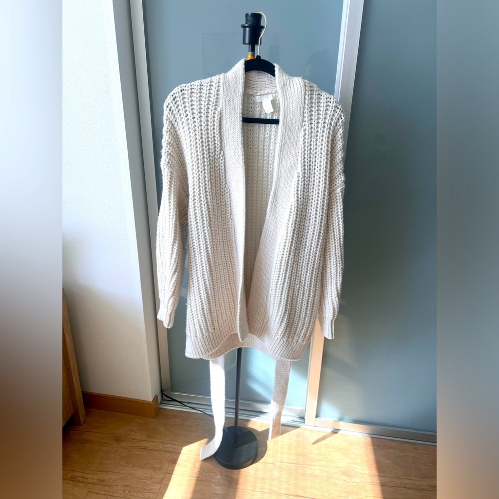 Bulky Sweater with Tie Belt